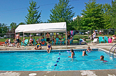 Swimming Pool at Peppermint Park Camping Resort